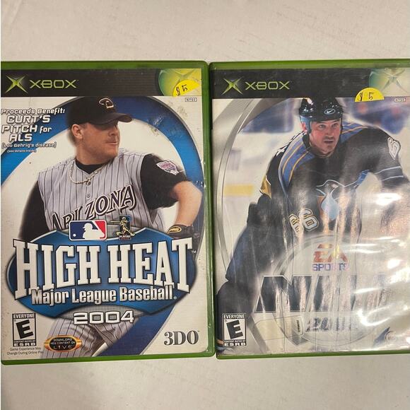 Lot of 2 Classic Xbox Games – High Heat MLB 2004 & EA Sports NHL 2002 - Picture 1 of 1